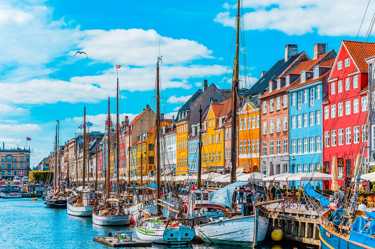 Vlak, autobus i let za Kopenhagen - Jeftine karte, cijene i vozni red
